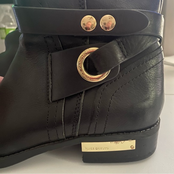 SOLD!!!  VINCE CAMUTO Tall Riding Boots Black Leather Gold Hardware Cowgirl - Picture 11 of 14